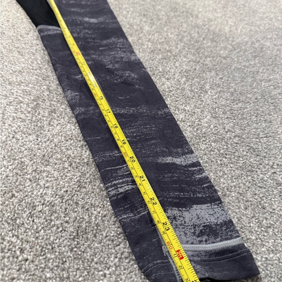 UA Run Under Armour Shirt Men Medium 1/4 Zip Pullover HeatGear Performance - Picture 7 of 9